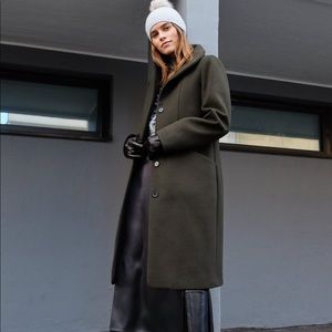 Aritzia NWT Wilfred long cocoon coat green